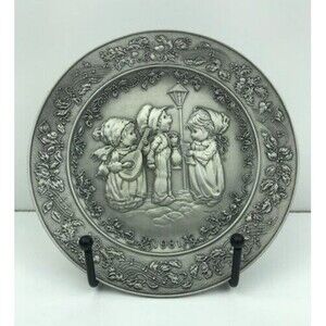 Hallmark 1981 Little Gallery Pewter Christmas Collector Plate By Mary Hamilton